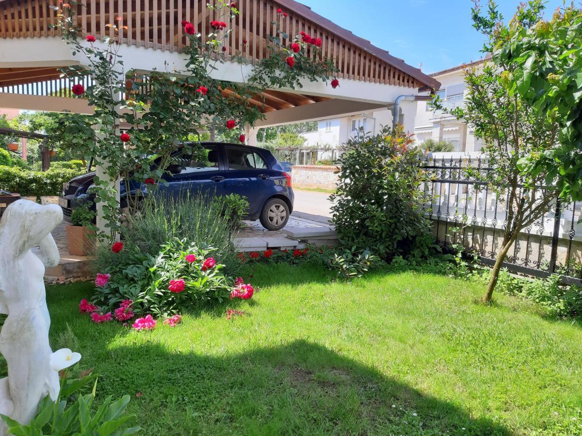 Adriatic Apartments Nada Fažana Екстериор снимка