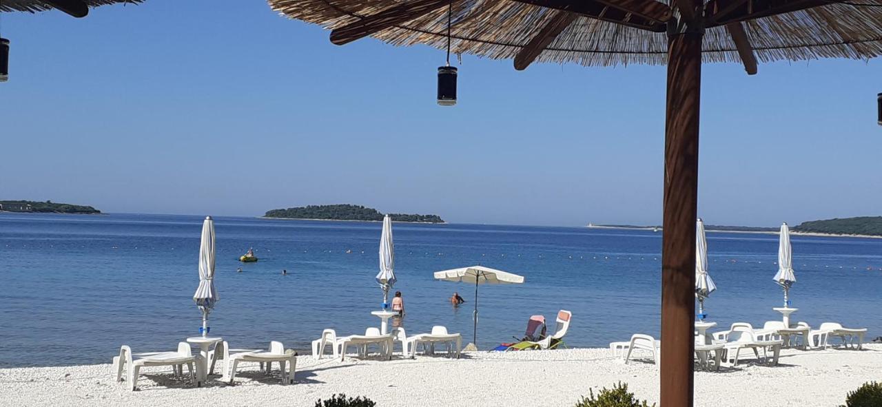 Adriatic Apartments Nada Fažana Екстериор снимка