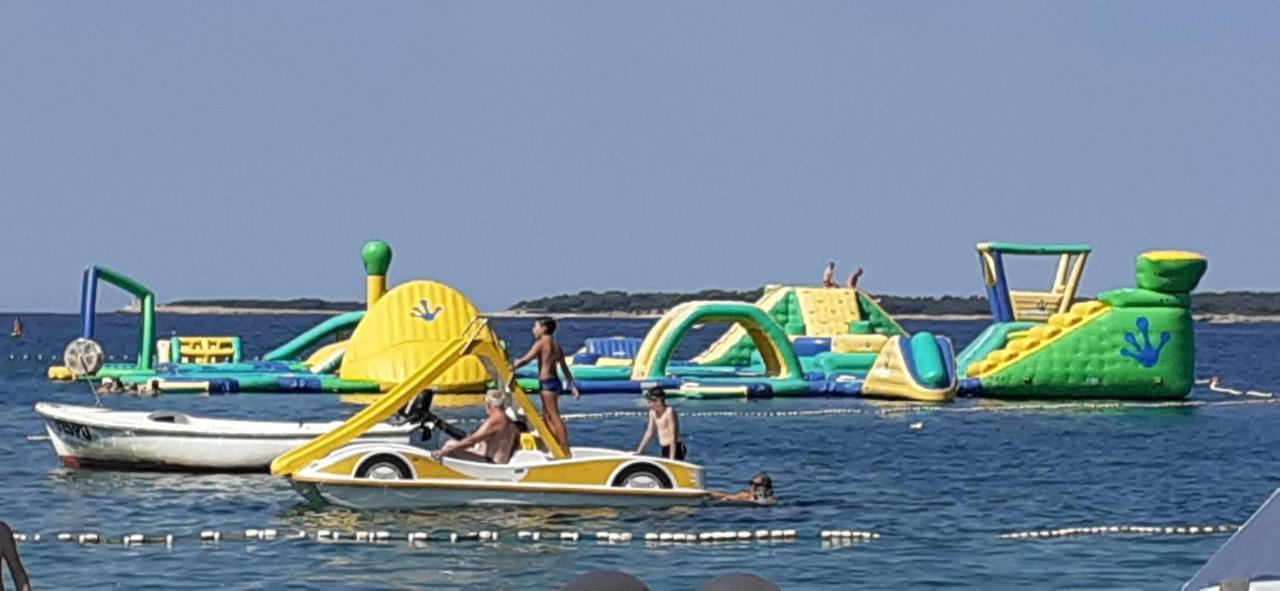 Adriatic Apartments Nada Fažana Екстериор снимка