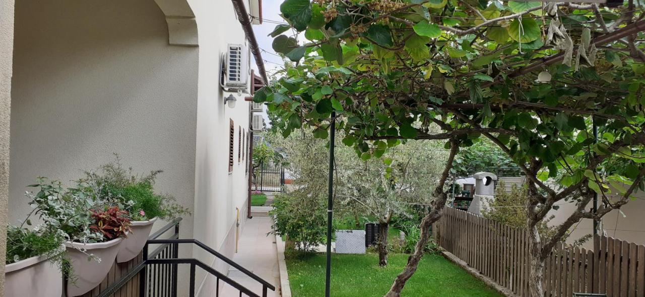 Adriatic Apartments Nada Fažana Екстериор снимка